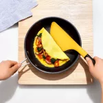 OXO-Szpatuła silikonowa do omletów żółta GoodGrips - 3