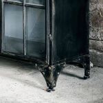 Gablota witryna szklana żelazna DOWNTOWN, czarna 4 drzwi Nordal - 3