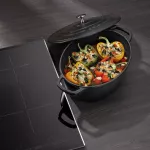 KELA-Brytfanna owalna z pokrywą 4 l czarna Calido - 5