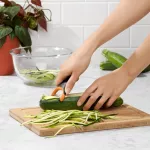 OXO-Obieraczka Y Julienne pomarańczowa Good Grips - 5