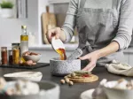 JJ-Moździerz z drewnianą pokrywą Dash, granit - 11