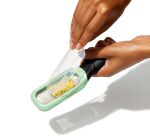 OXO-Tarka do imbiru i czosnku zielona Good Grips - 4