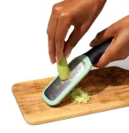 OXO-Tarka do imbiru i czosnku zielona Good Grips - 8