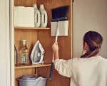 JJ-Miotła z wieszakiem niebieska CleanStore - 21