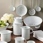 Garnek emaliowany 1,5l biały Riess Classic - 2