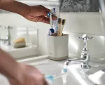 JJ-Pojemnik na szczoteczki EasyStore ecru - 12