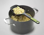 JJ-Łyżka cedzakowa L Scoop Plus czarno/zielona - 3