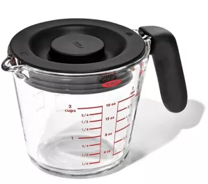 OXO-Miarka szklana 0,5l. z pokrywką Good Grips