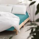 Prześcieradło satyna bawełniana z gumką ciemny turkus 042/140x200 - 2