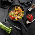 KELA-Patelnia 20cm czarna Stella Nova - 3