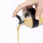 OXO-Shaker do dressingu 236ml. Czarny, Good Grips - 8