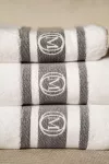 OM-Ręcznik kąpielowy Monogr.Linea100x160cm b.szary - 6