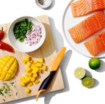 OXO-Krajalnica do mango 2w1 czarno-żółta GoodGrips - 8