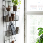 Kratka metalowa organizer z haczykami i koszykami Ib Laursen - 4