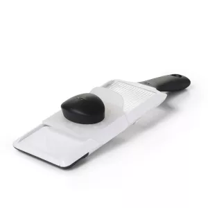 OXO-Mandolina/szatkownica biało-czarna, Good Grip