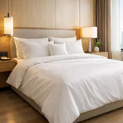 Poszwa hotelowa na zakładkę MONAKO gładka biała/140x200