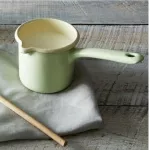 Zielony rondelek z dzióbkiem emaliowany 0,75 l Riess Pastell - 2