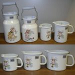 Kanka emaliowana na mleko 1,5l biała z krówką Riess Almliesel - 2